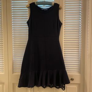 572. Avon - Signature Collection Dress